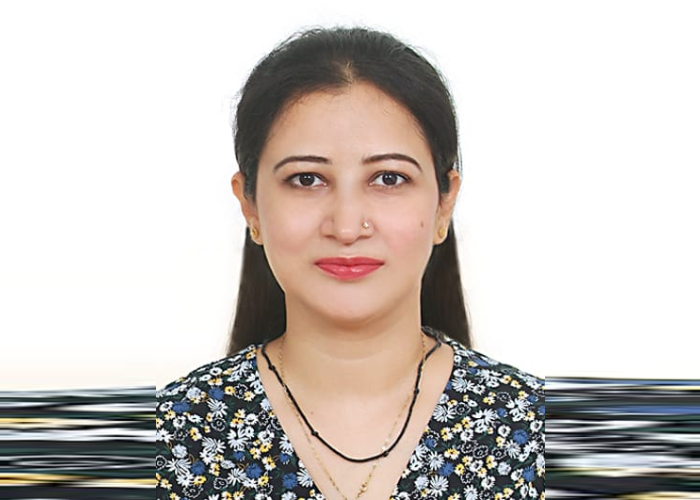 Ms. Hira Khalid Lanjar